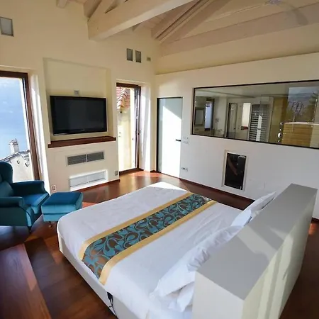 Luxury - Luxury With Infinity Pool *